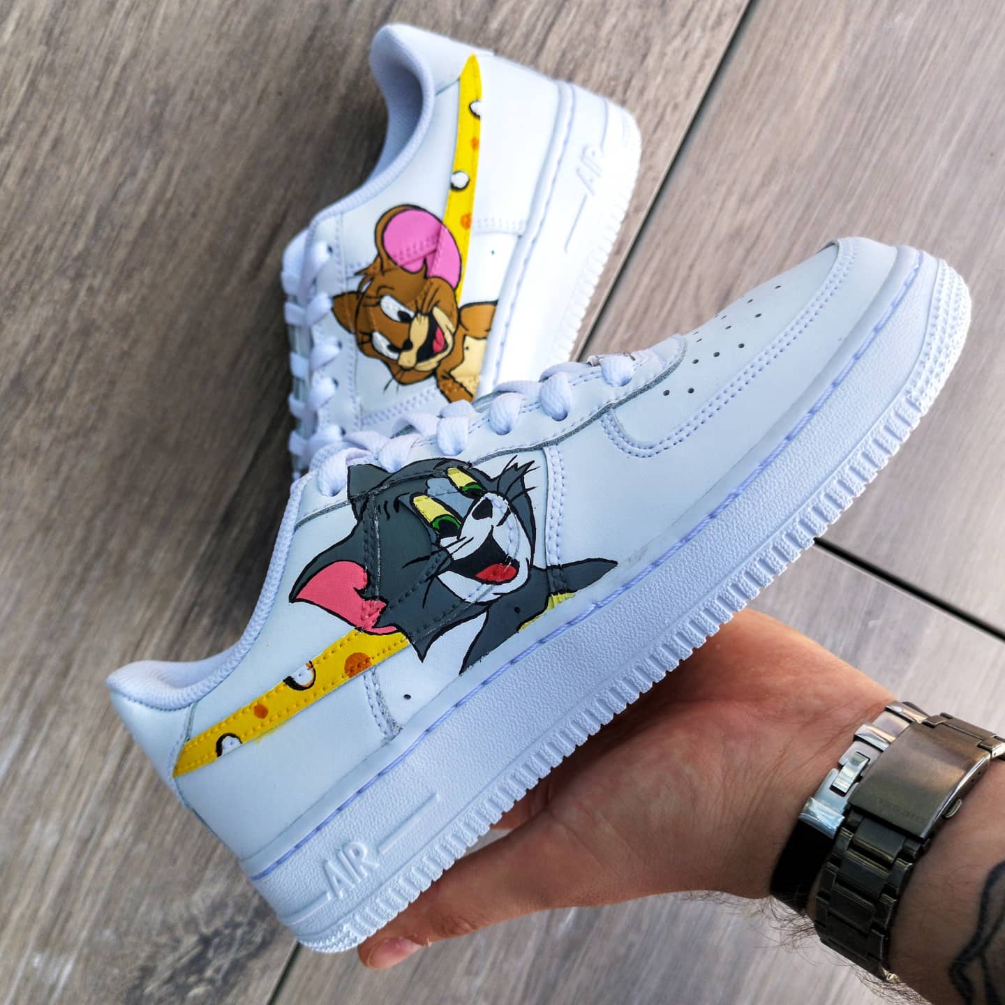 Tom and Jerry Air Custom – SneakerBeast